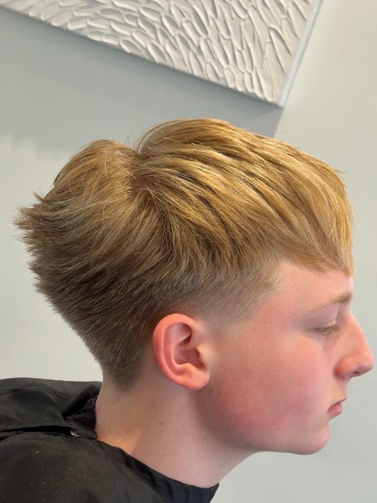 Blonde textured men's cut with taper fade by Kobe Popek, Warman SK